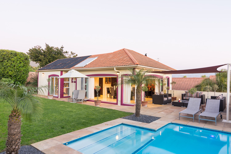 Pink Rose Guesthouse - Somerset / Kaapstad